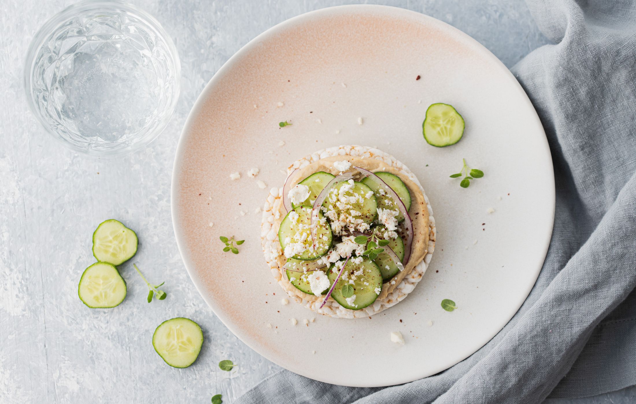 Rice Cake with Cucumber and Hummus-2